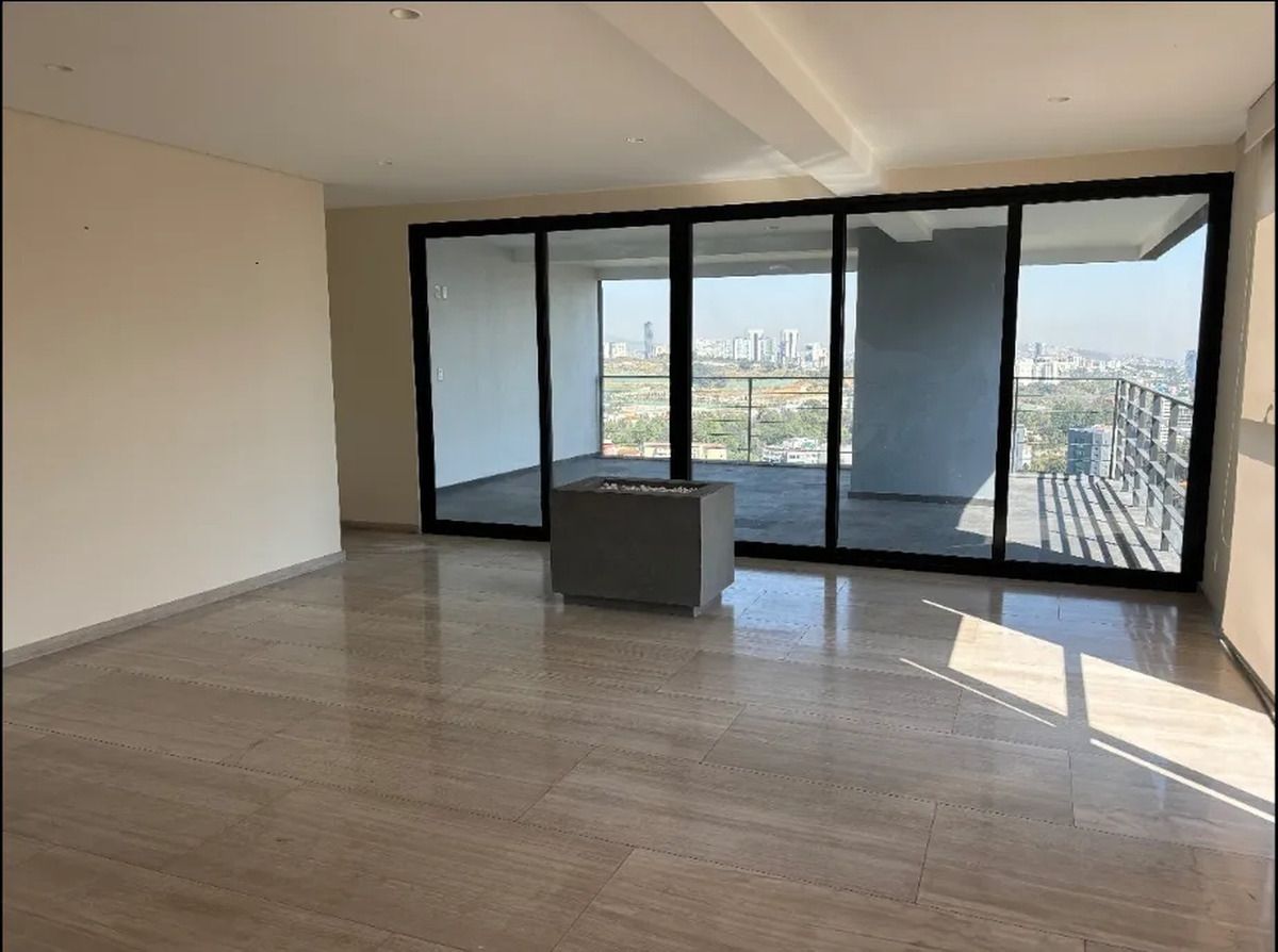 6, Vialidad de la Barranca, Colonia Ex Hacienda Jesús del Monte, 003, Bosque de las Palmas, 52779 con 3 Recámaras, 3 Baños, 272 Metros Cuadrados y 3 Puestos de Estacionamiento 6, Vialidad de la Barranca, Colonia Ex Hacienda Jesús del Monte, 003, Bosque de las Palmas, 52779 con 3 Recámaras, 3 Baños, 272 Metros Cuadrados y 3 Puestos de Estacionamiento